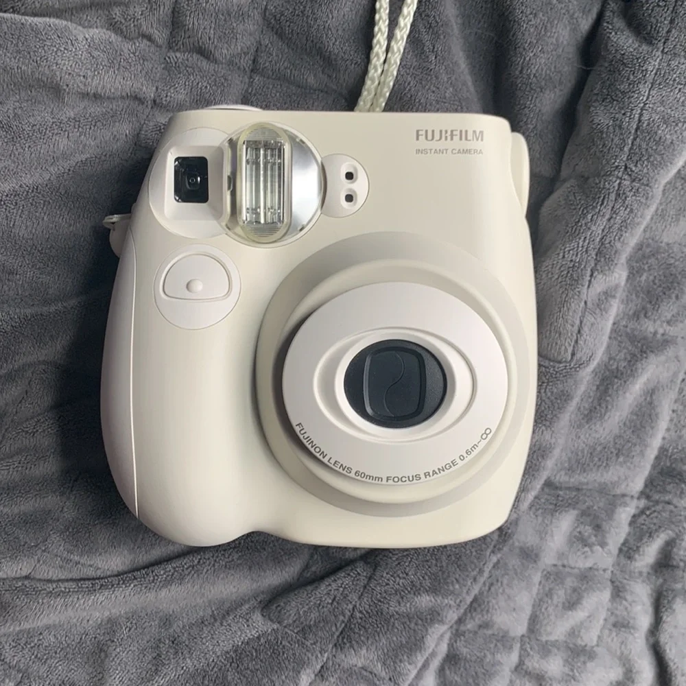 Fujifilm Polaroid camera instax mini 7s